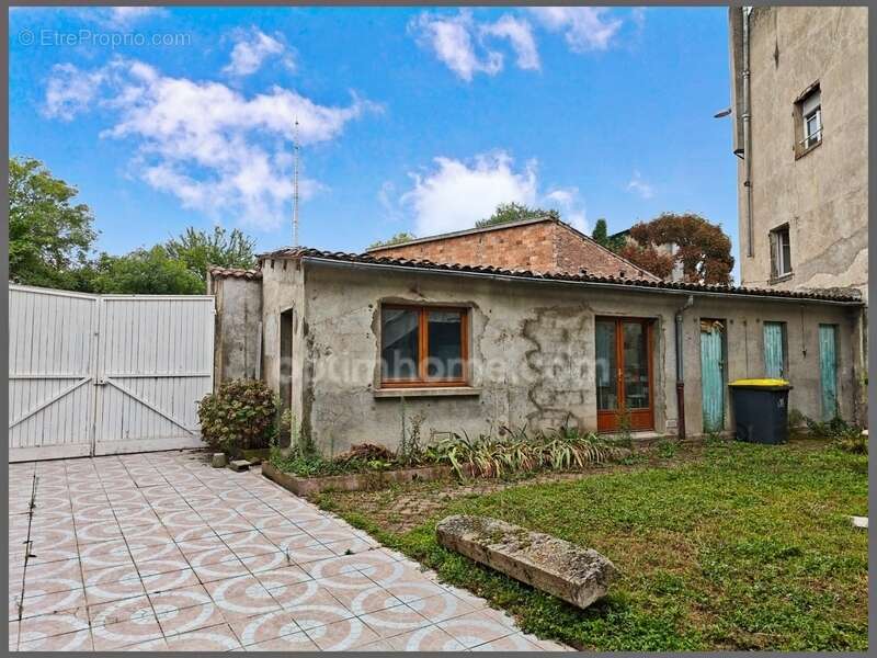 Maison à BILLOM