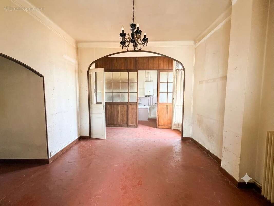 Cagnes-sur-mer - propriété de 2 maisons - terrain plat de 2 400 m² - photo 26