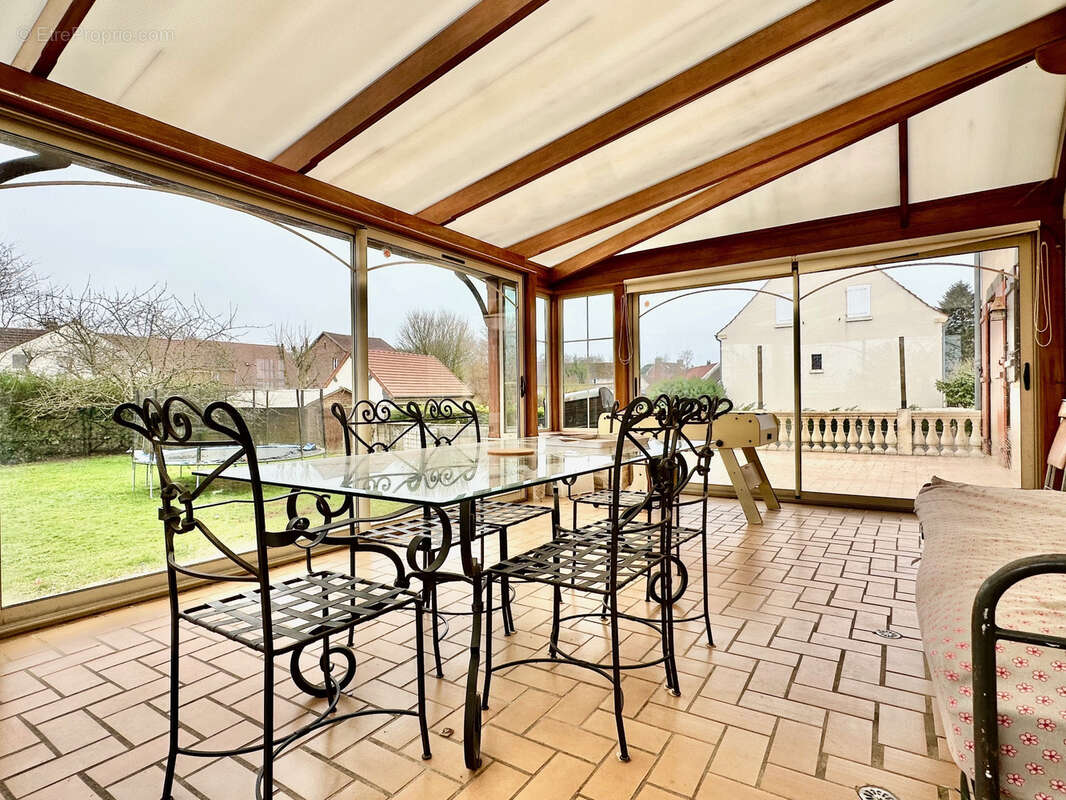 Maison à NANTEUIL-LE-HAUDOUIN