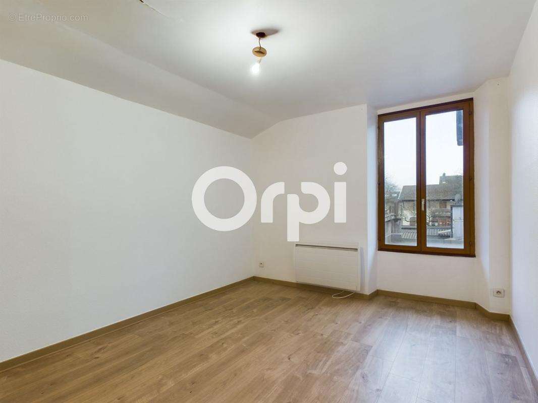 Appartement à VILLARD-BONNOT