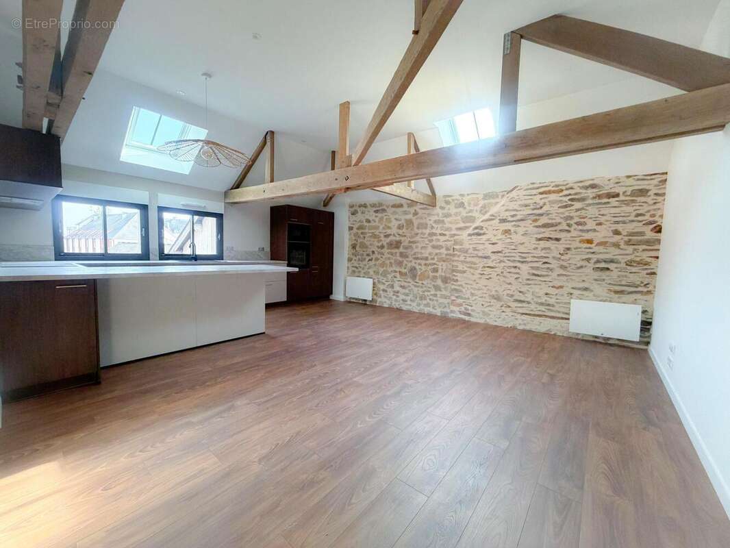 Appartement à BAIN-DE-BRETAGNE
