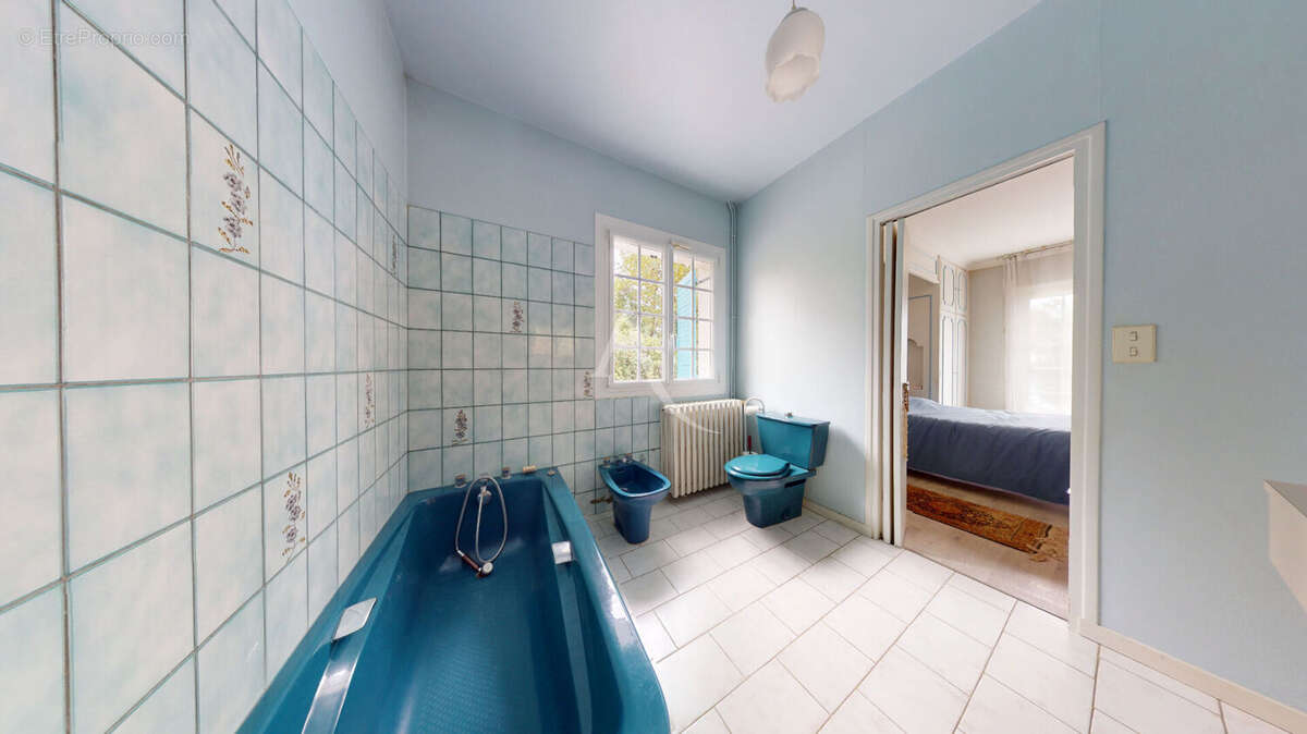 Maison à CREVECOEUR-EN-BRIE