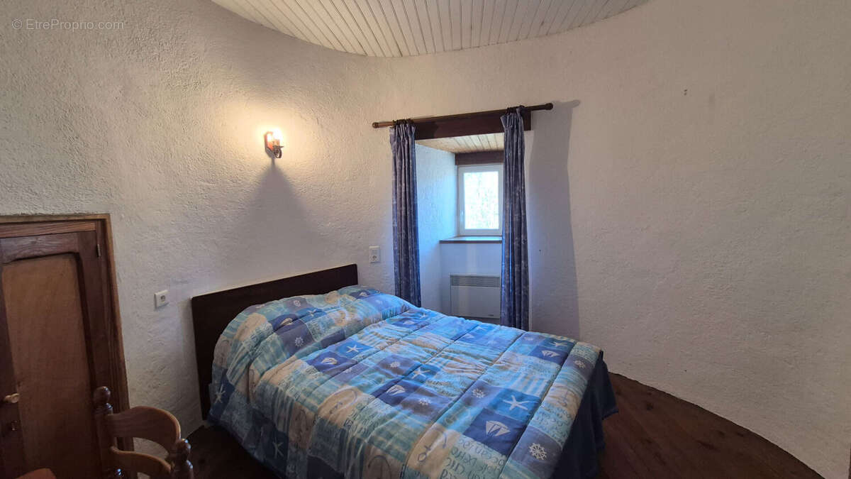 Maison de ville type 6, 80 m² , castelnau de mandailles - photo 10