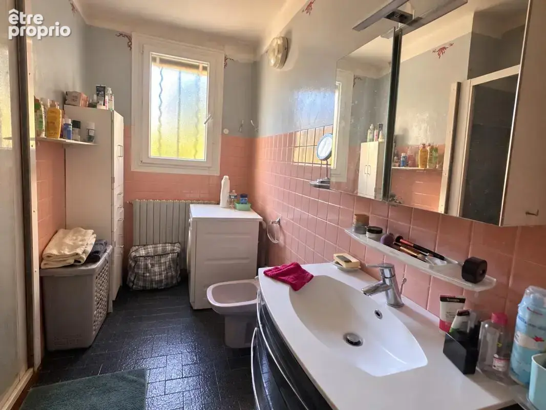 Maison T6 avec piscine et terrain  de 6 229 m² avec oliviers - photo 9