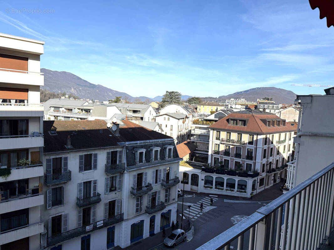 Appartement à AIX-LES-BAINS