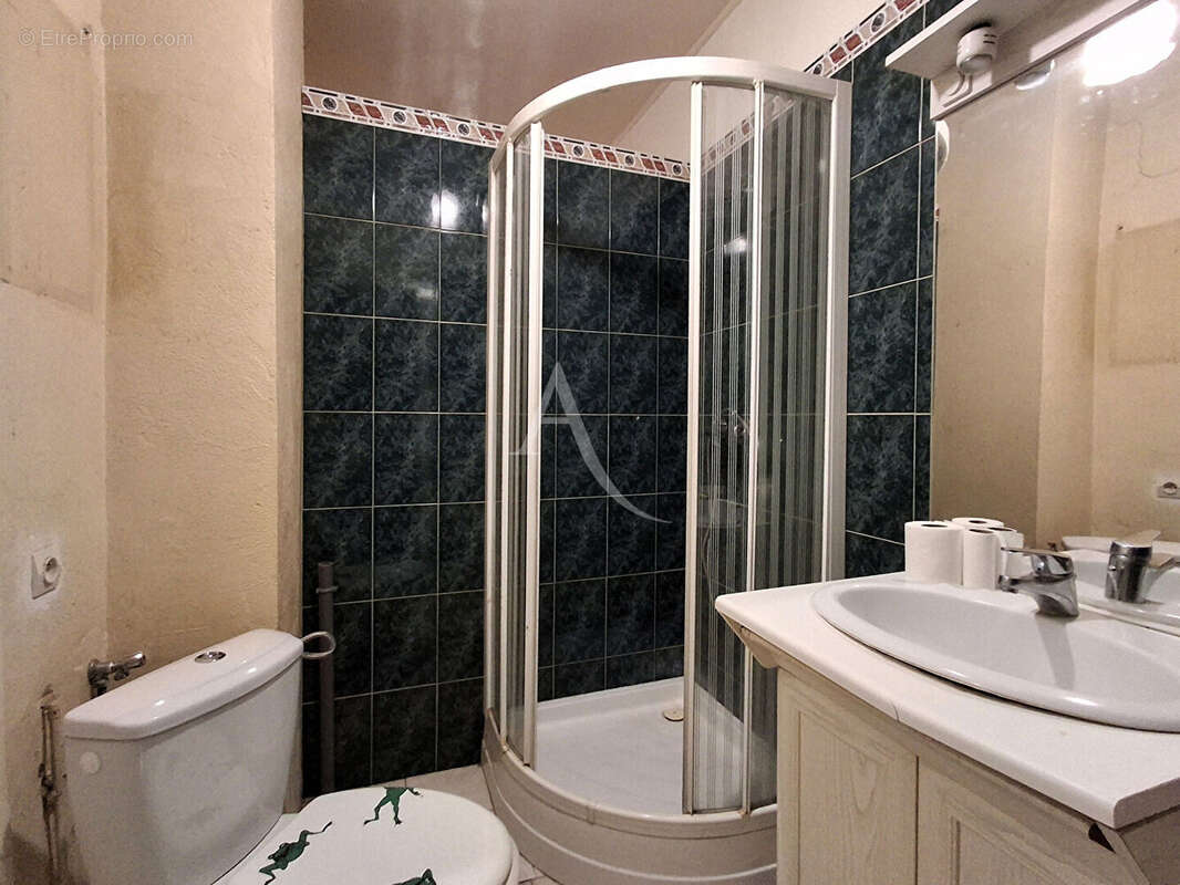 Maison à SAINT-GEORGES-DES-COTEAUX