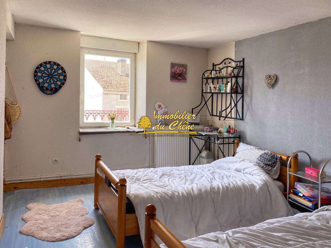 Maison 150 m² à Saint-Loup-Sur-Semouse  - photo 4