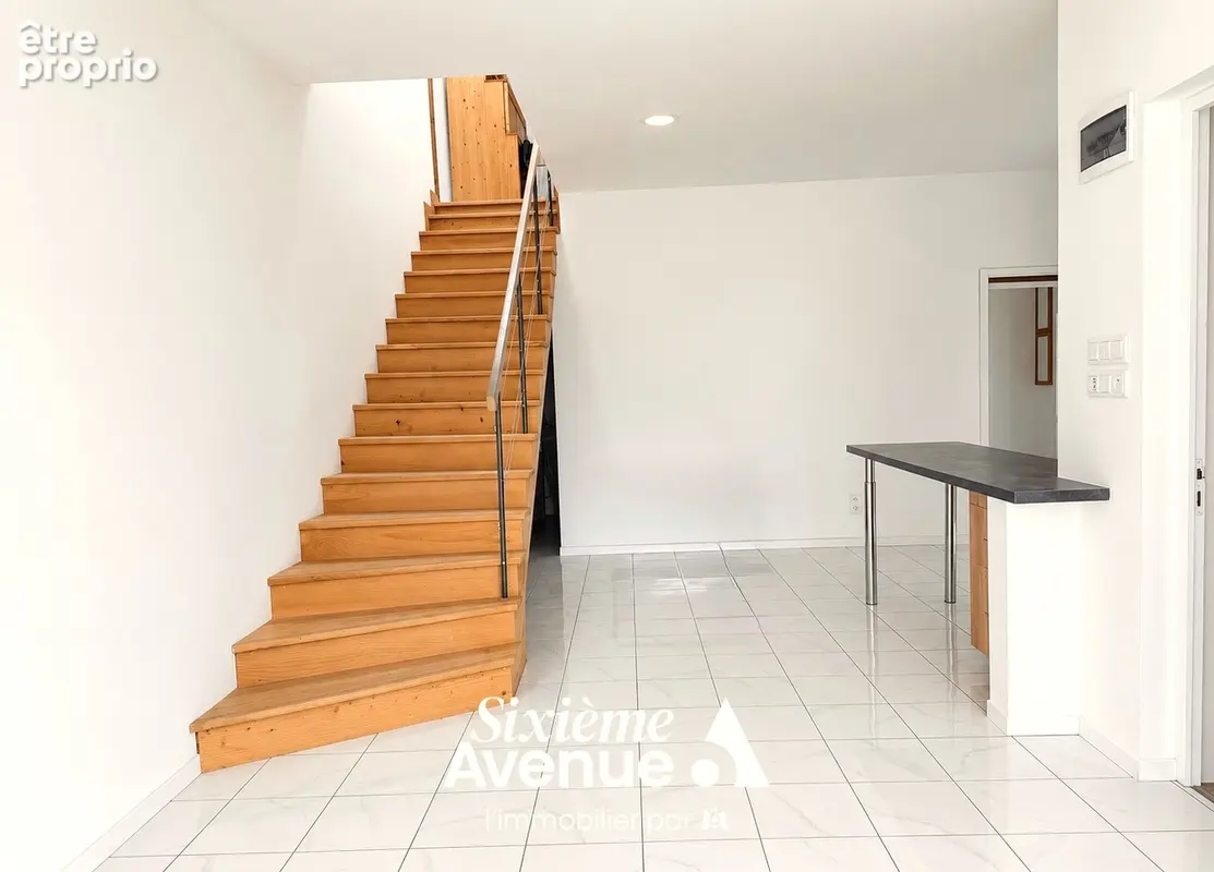 Maison Bessens 4 pièce(s) 150 m2 - photo 4