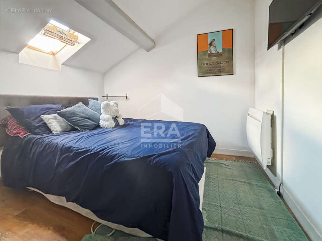 Appartement à MARSEILLE-2E