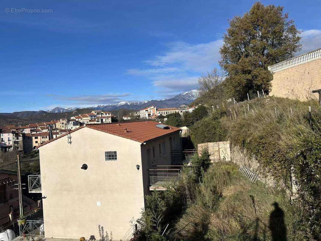Appartement à SAINT-LAURENT-DE-CERDANS