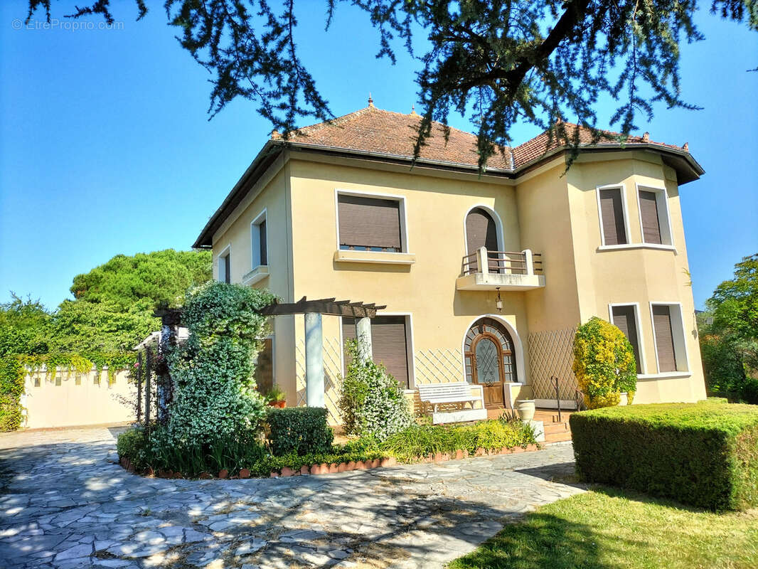 Maison à SARAMON