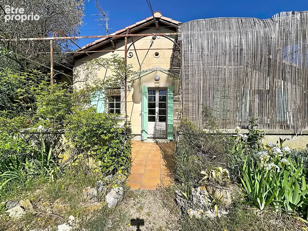 Maison à VILLENEUVE-LES-AVIGNON
