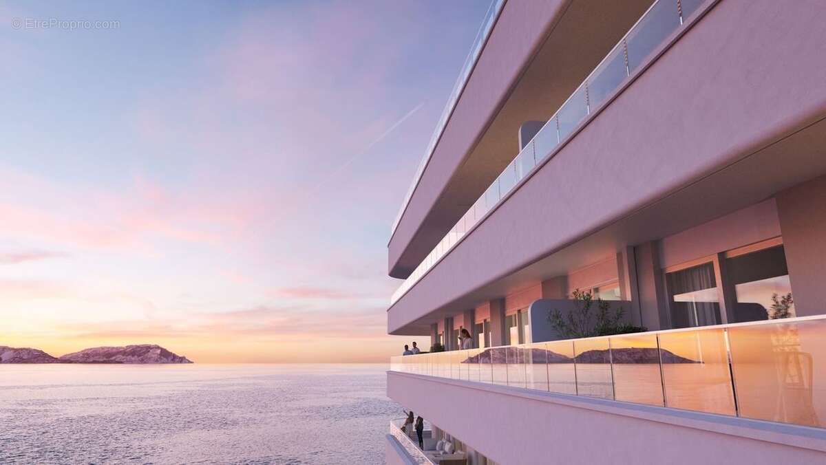 Appartement à MARSEILLE-2E