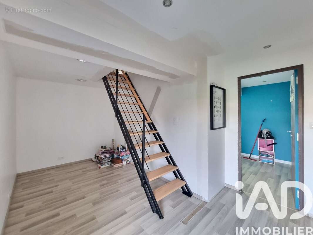 Photo 6 - Maison à LA POUEZE