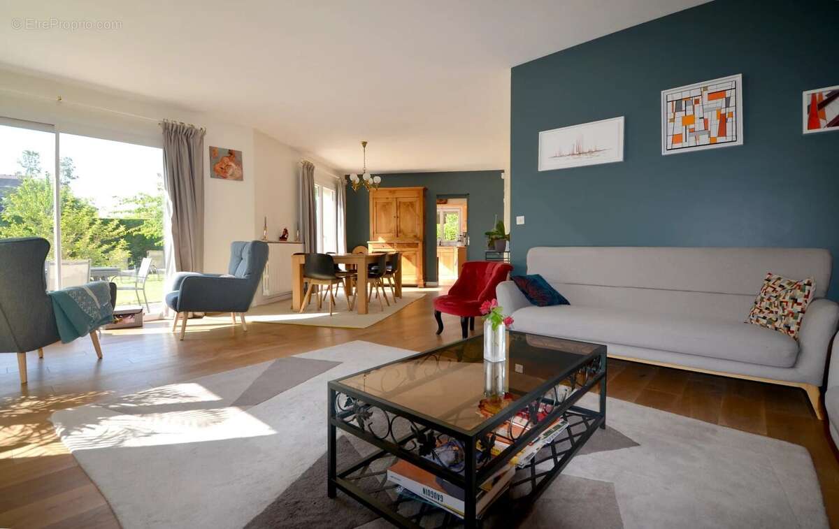 Maison à CROISSY-SUR-SEINE