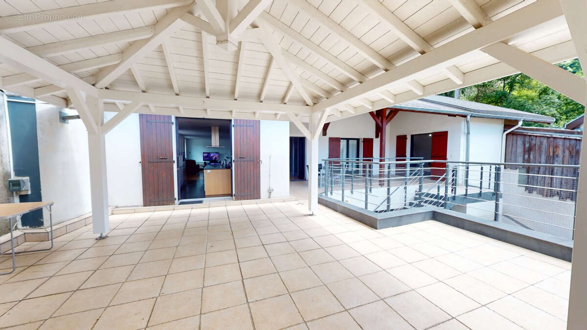 Maison Gieres 215 m2 - photo 3