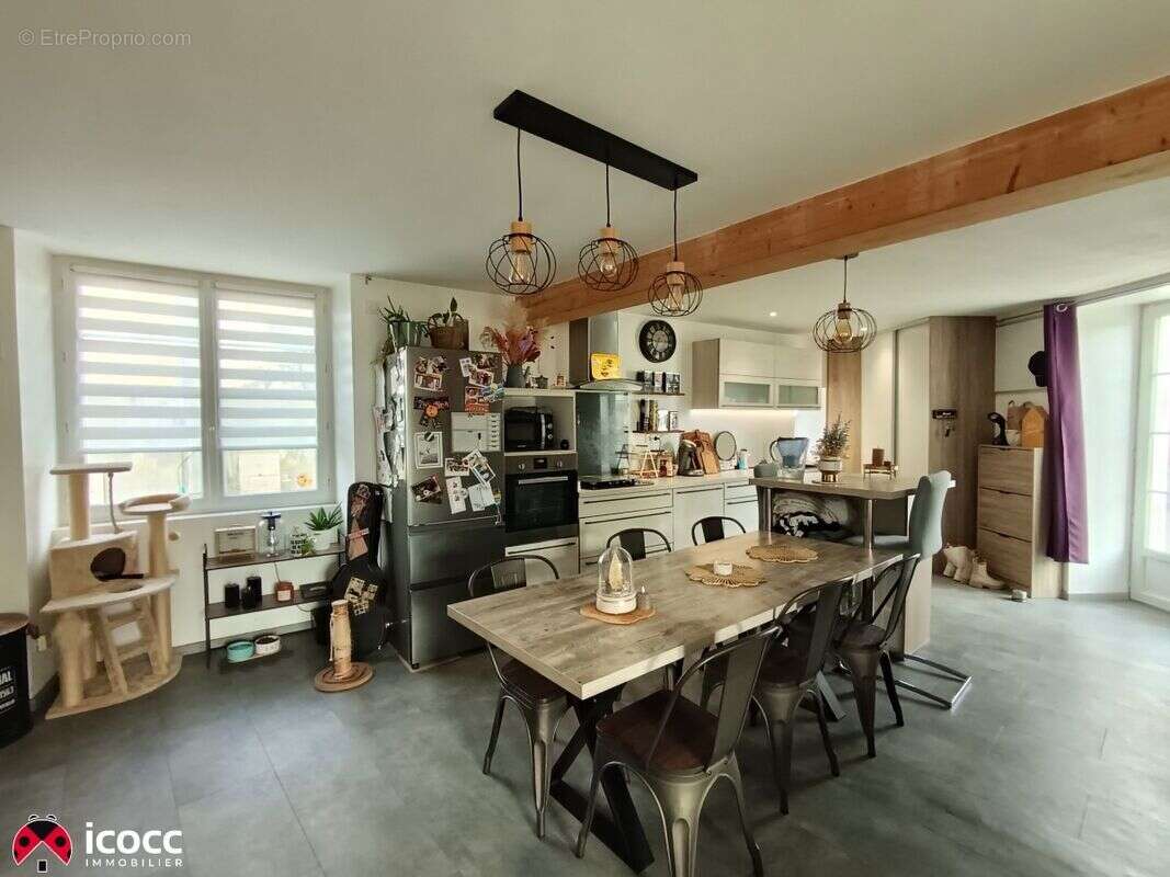 Maison à PETOSSE