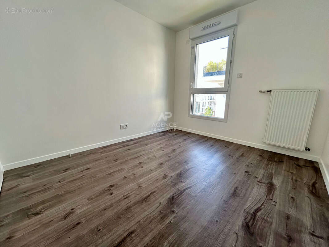 Appartement Poissy 4 pièce(s) 80.40 m2 - photo 9