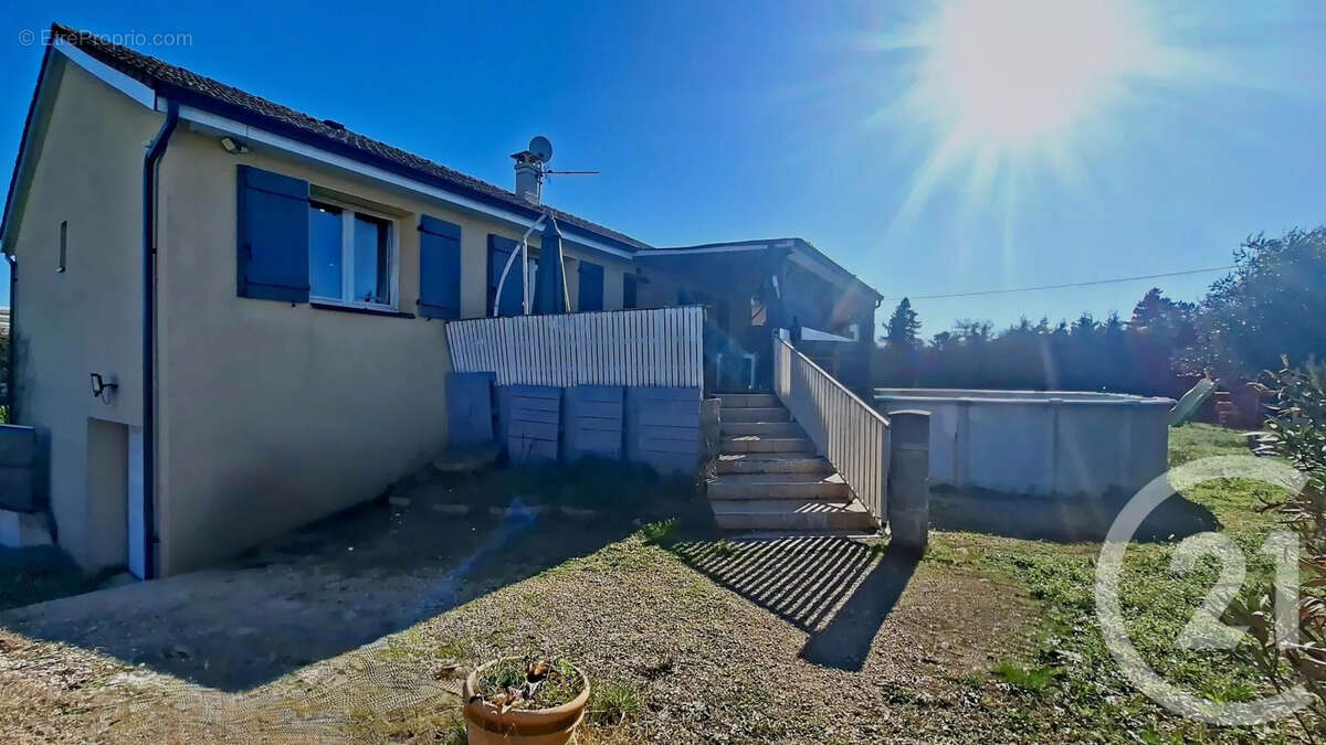 Maison à CLONAS-SUR-VAREZE