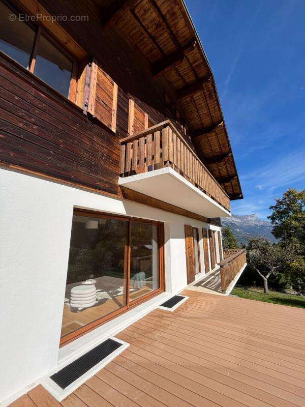 Appartement à COMBLOUX