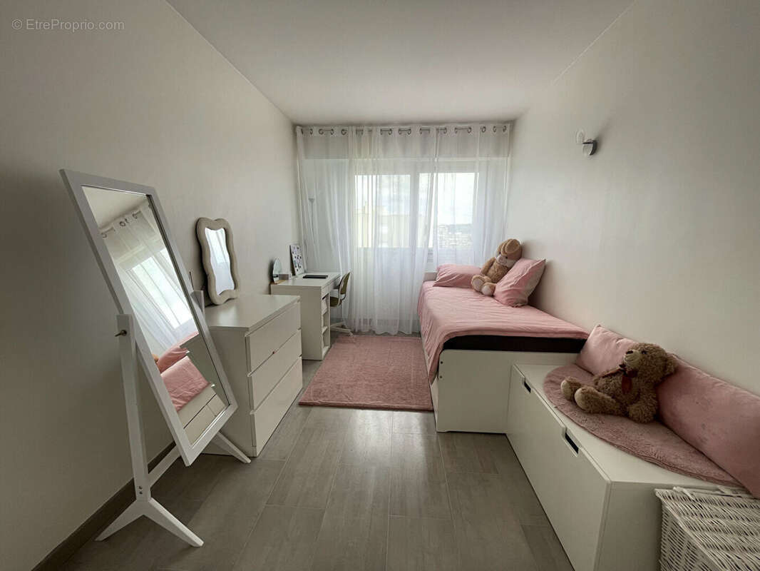 Appartement à SAINT-GRATIEN