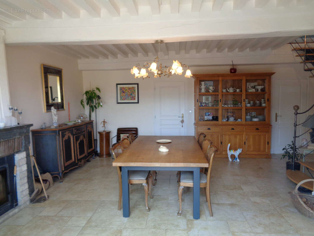 Maison à SERMAGES