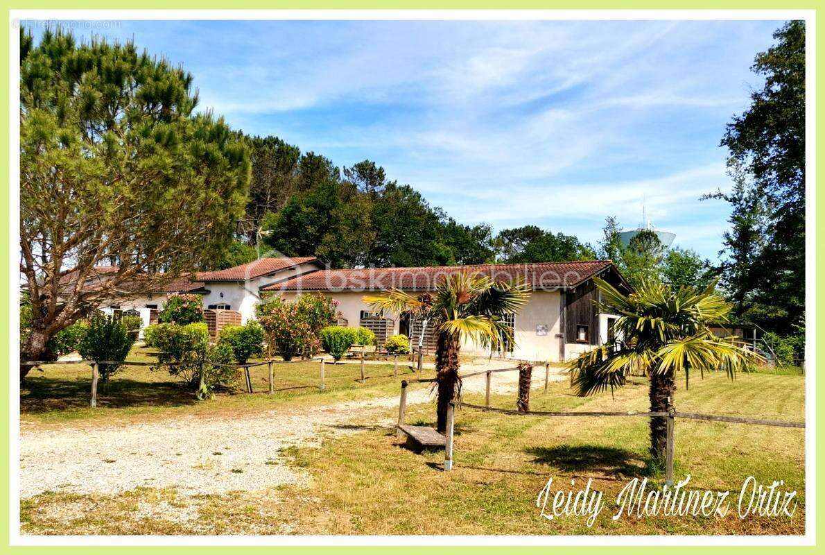 Appartement à CAZAUBON