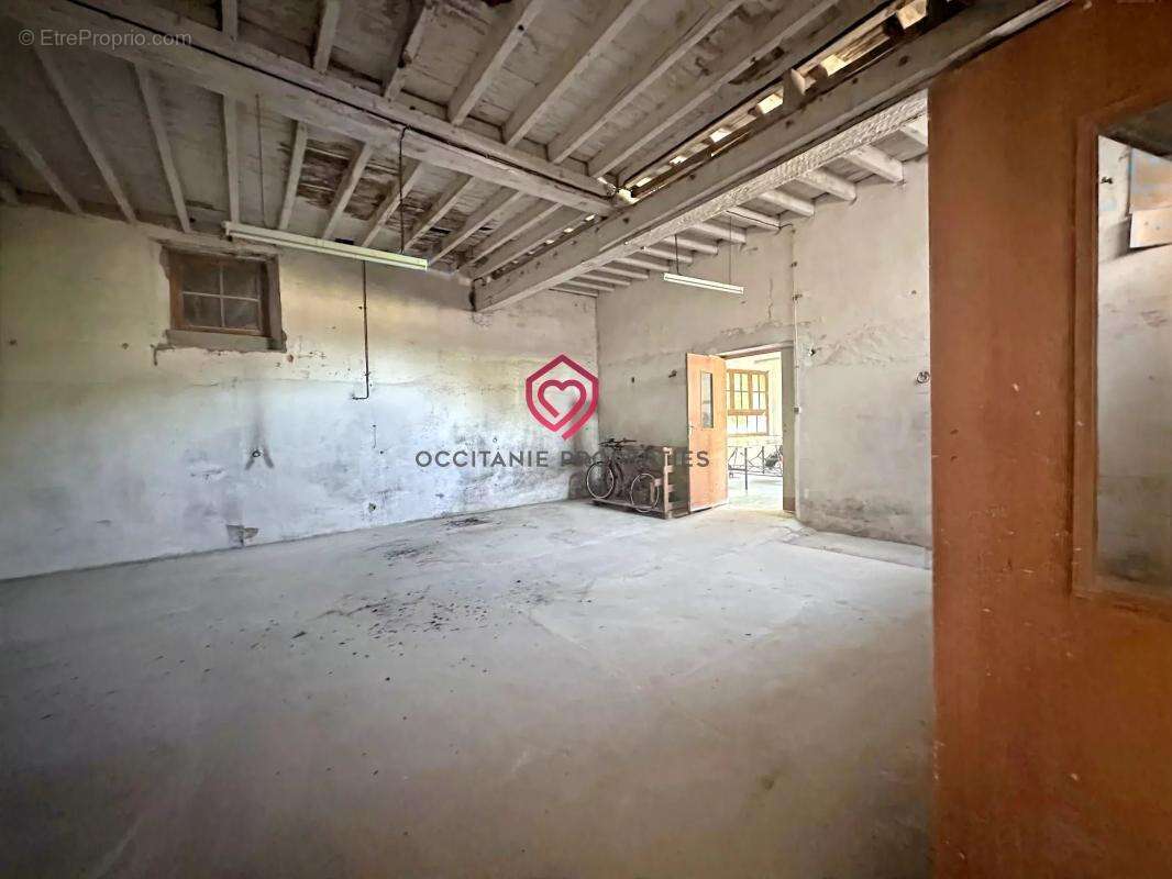 Magnifique maison de ville de caractère au cœur de Miélan,  dépendances et 3 000 m² de terrains - photo 41