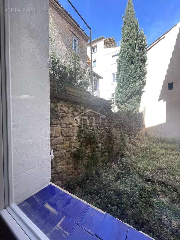 Loft atypique de 58 m2 - Habitation ou local commercial / professionnel - photo 10