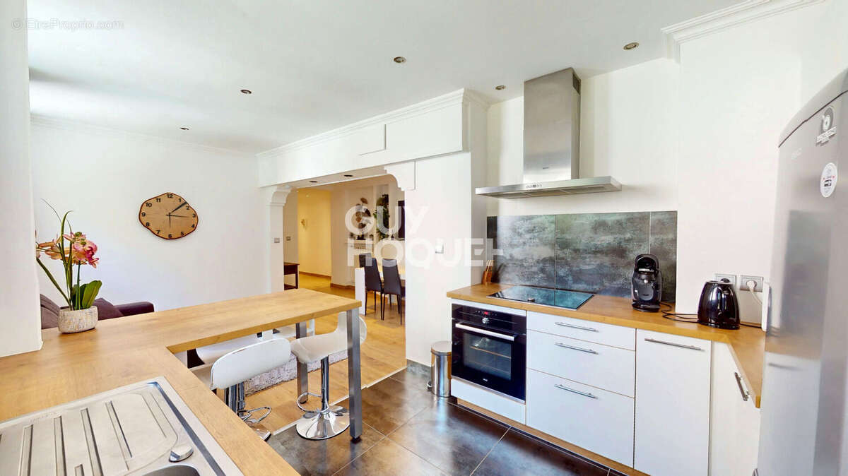 Très bel appartement 2 pièces - 50,1m² - Ponton - Cave - photo 2