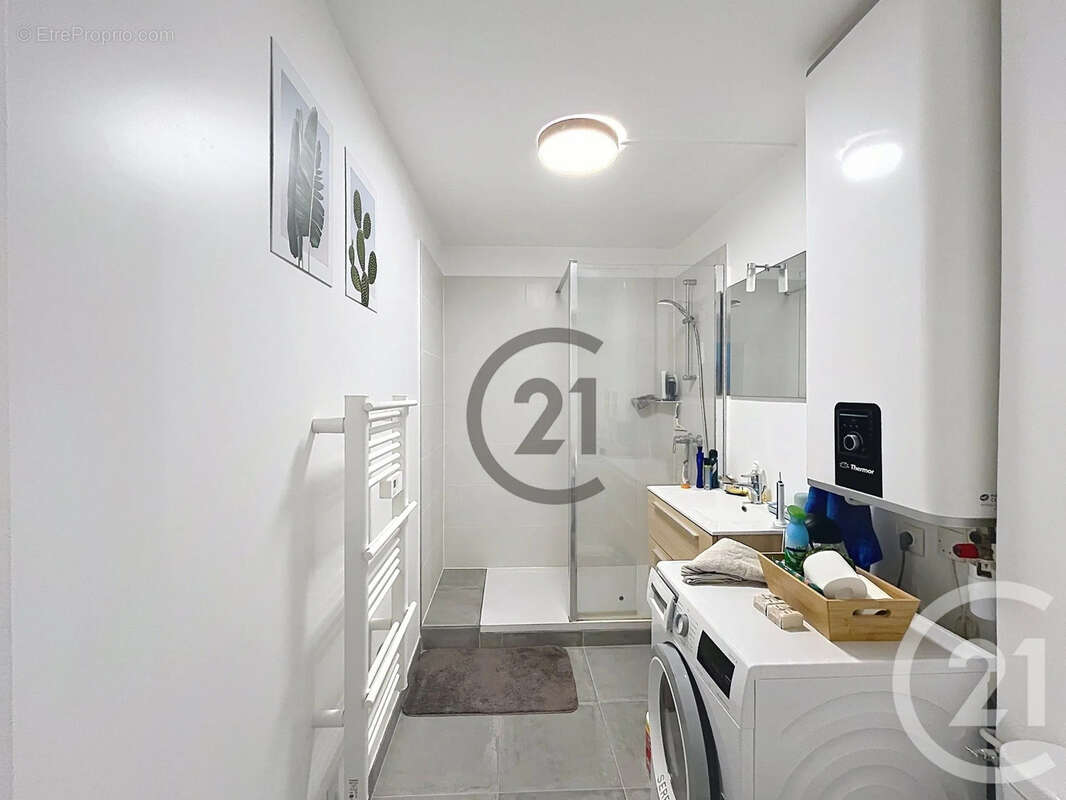 Appartement à BRIE-COMTE-ROBERT