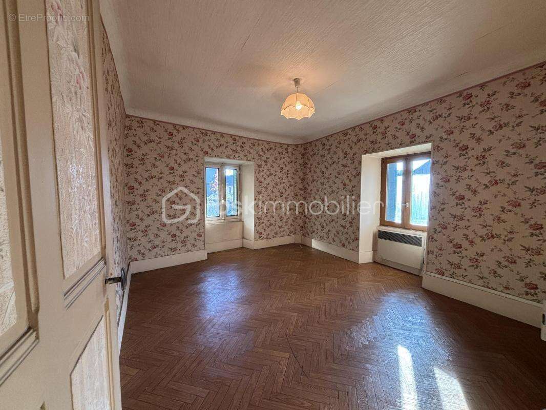 Maison à AIX-LES-BAINS