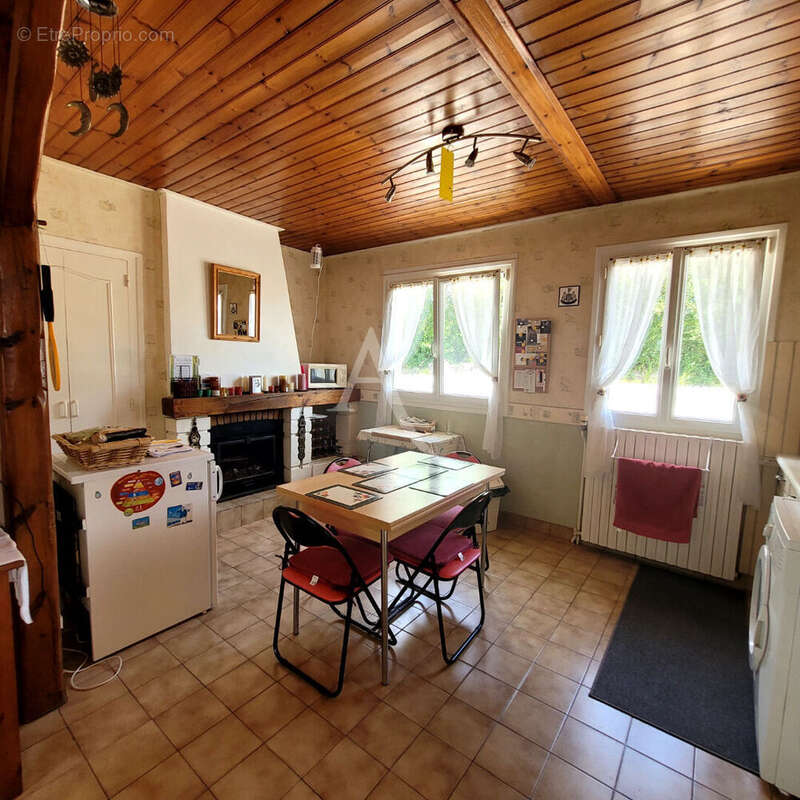 Maison Le Champ Saint Père 4 pièce(s) - photo 3