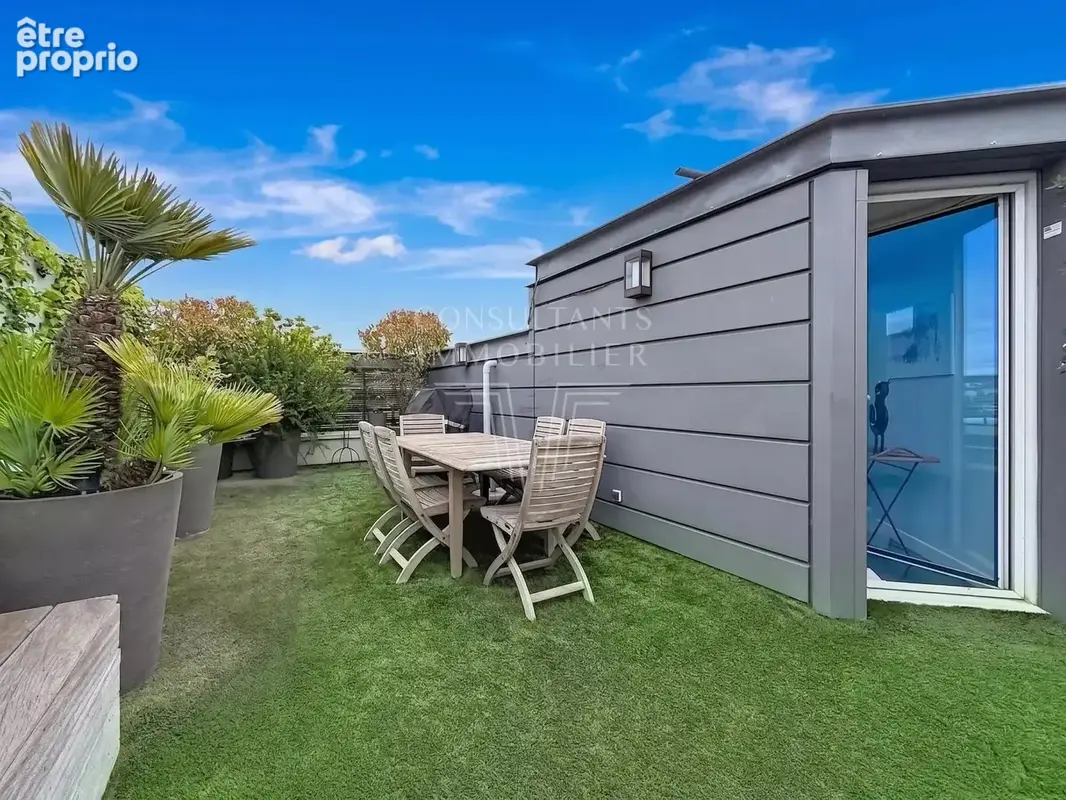 Dernier étage : 80 m² deux chambres/63 m² de terrasses - photo 14
