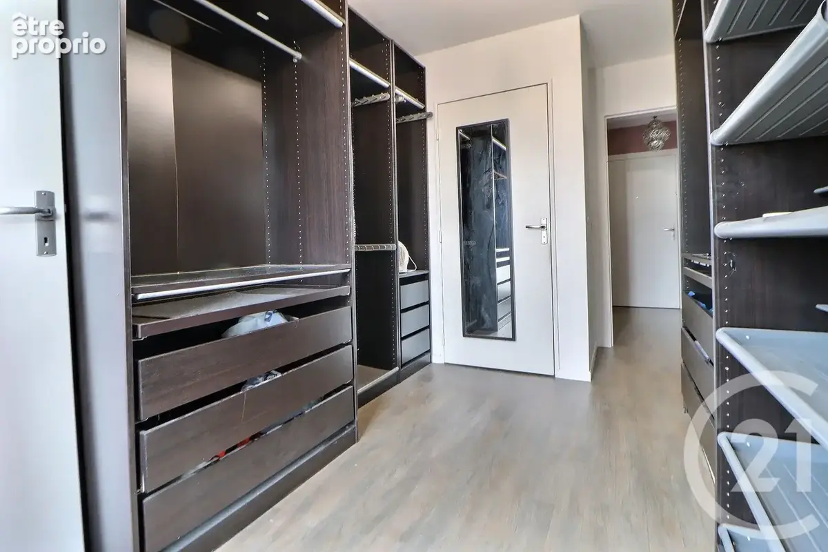 Appartement 4 pièces 75 m² à vendre à Aulnay-Sous-Bois (93600) - photo 9