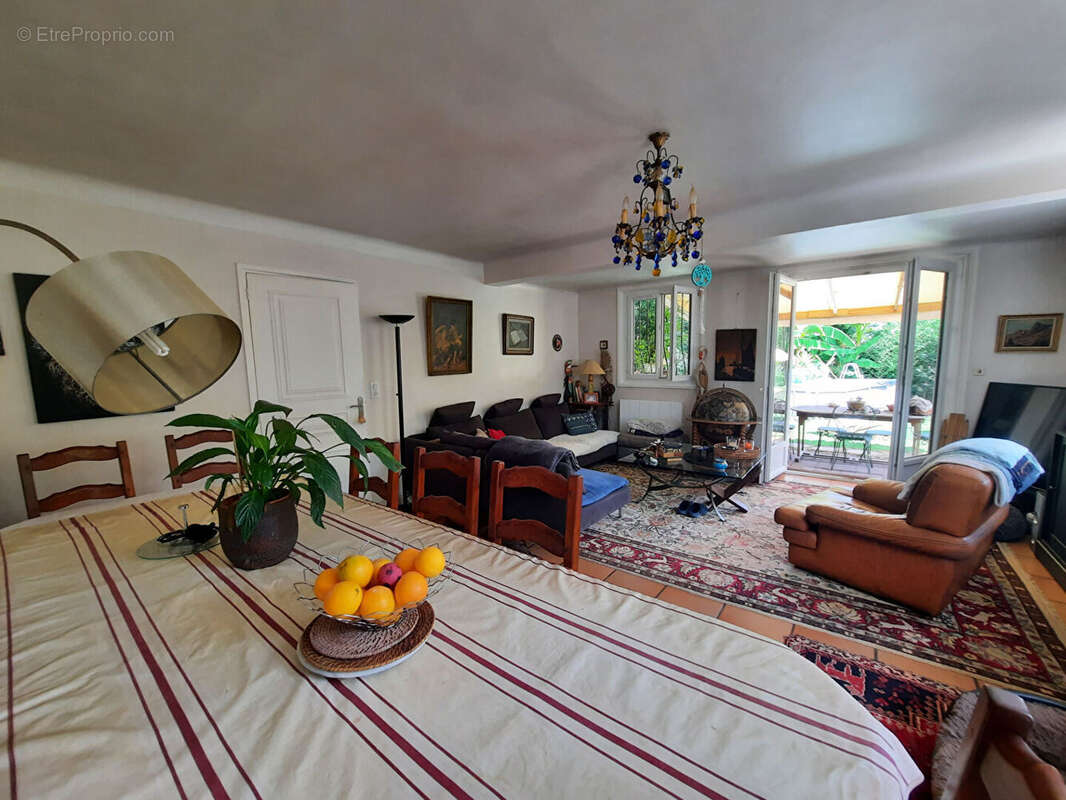 Appartement à URRUGNE