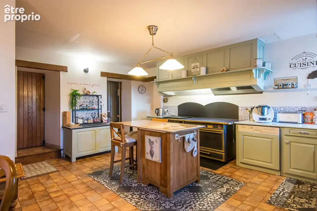Maison en pierres au charme intemporel - photo 2
