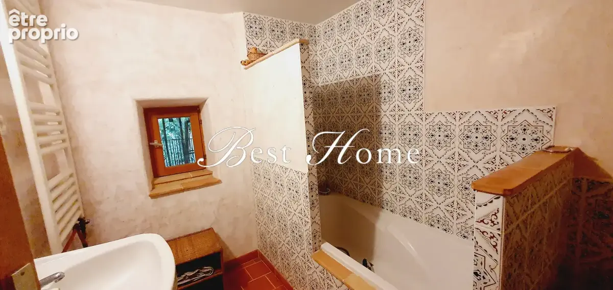  EXCLUSIVITE - Vente  Maison de ville NIMES avec jardin et garage- - photo 10