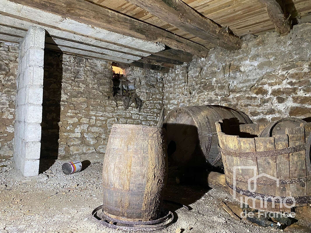 Maison à MONTAGNA-LE-TEMPLIER