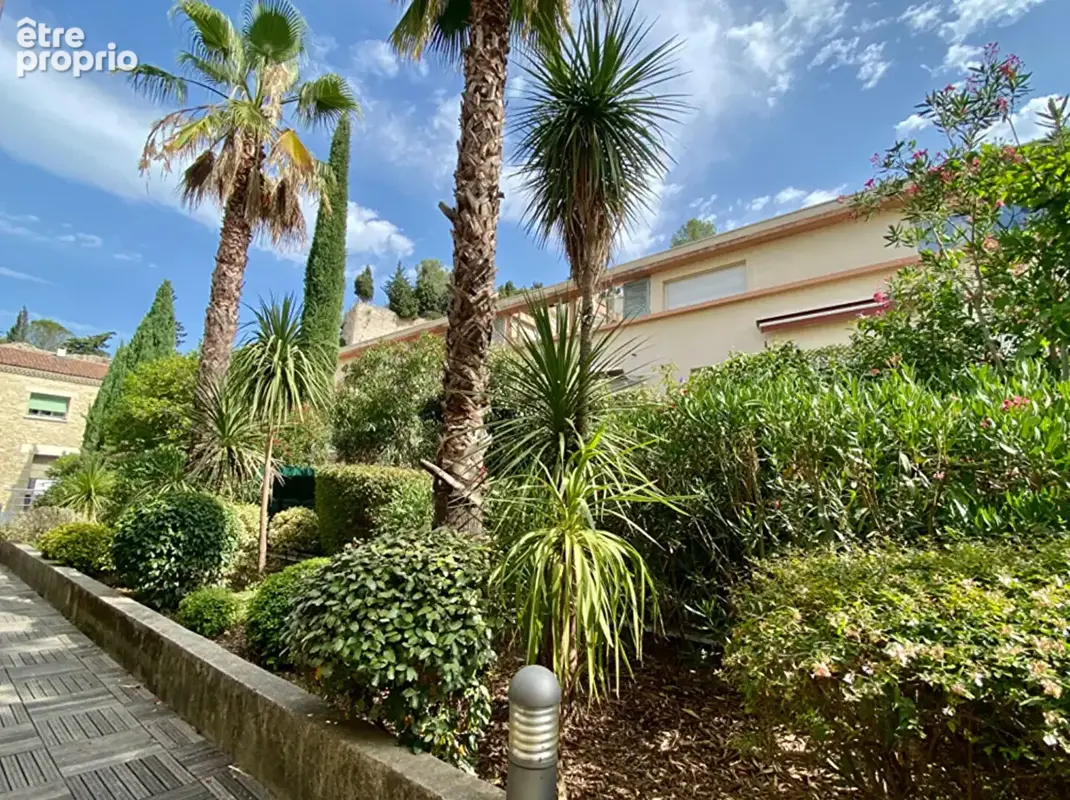 Appartement à NIMES