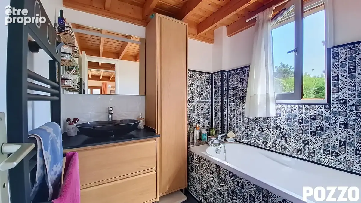 A Vendre   Maison type chalet + Dépendance Ver Sur Mer  (14114) - photo 15