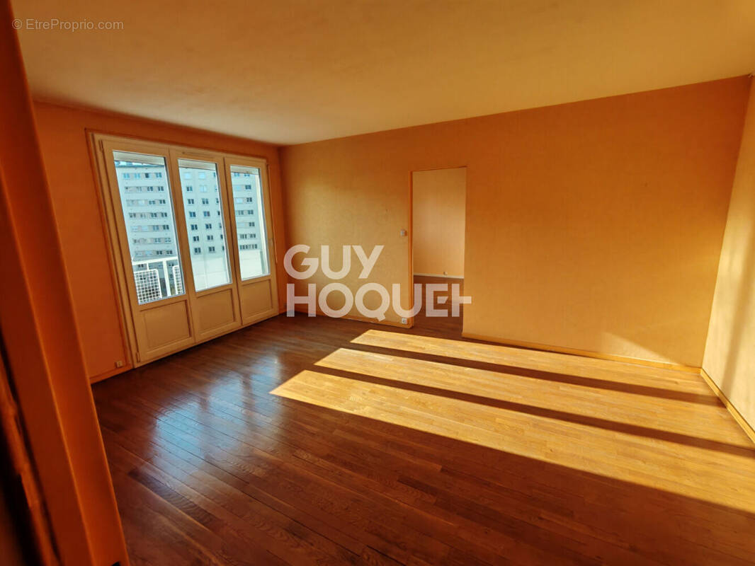 Appartement à SAINT-ANDRE-LES-VERGERS