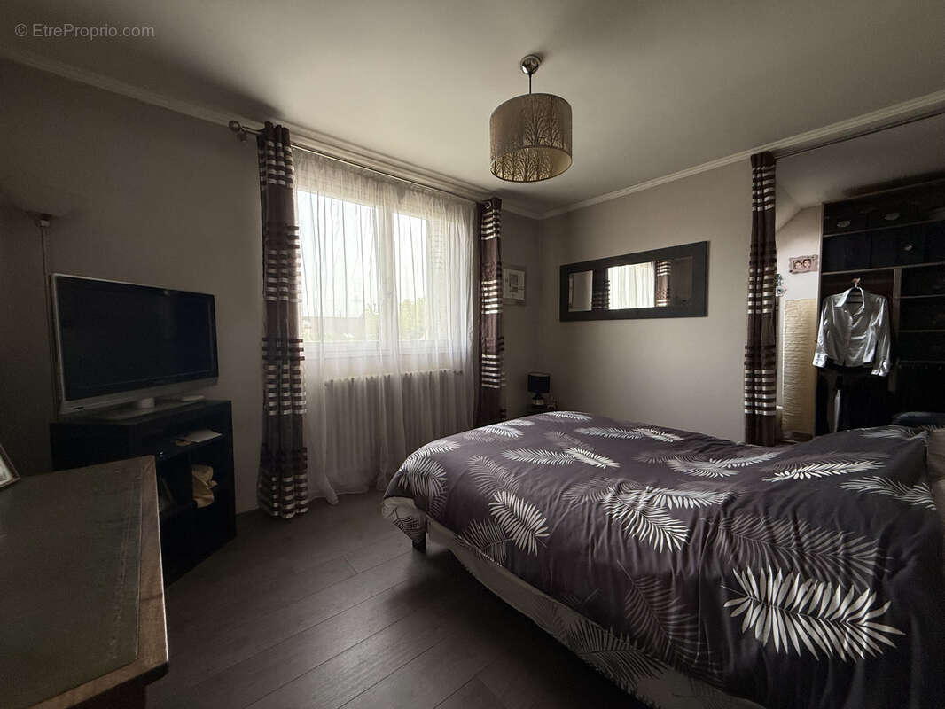 Maison à LE BLANC-MESNIL