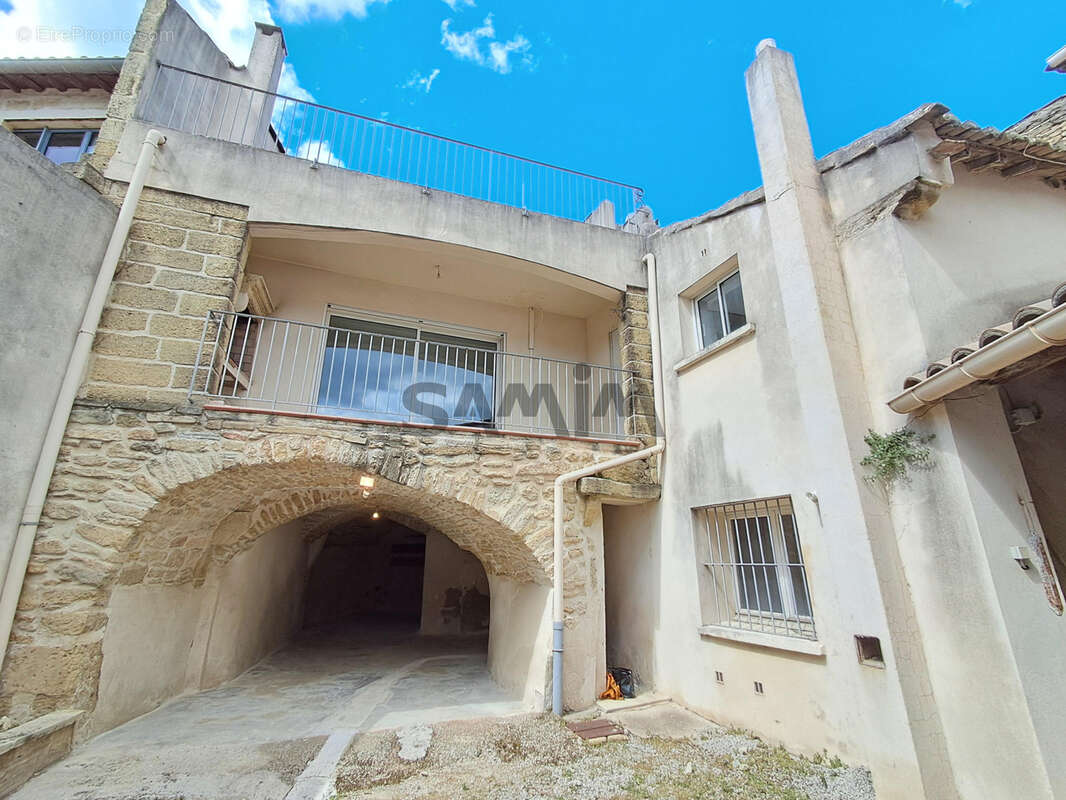 Maison à AIGUES-VIVES