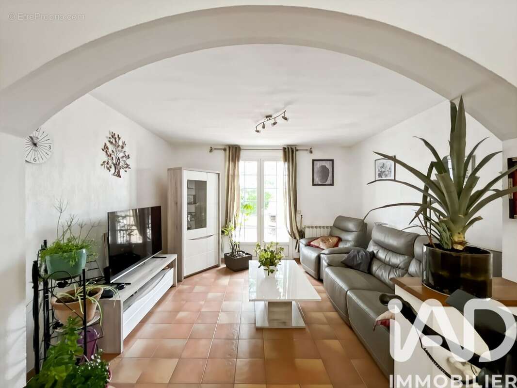 Photo 3 - Maison à BARJAC