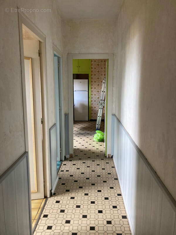Grande Maison 3 chambres 3 sde/sdb édifiée sur sous-sol complet aménageable - photo 9