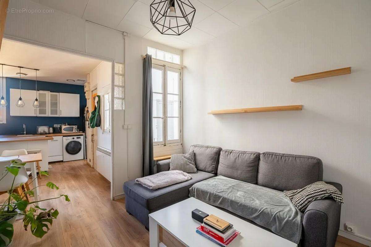 Appartement à BORDEAUX