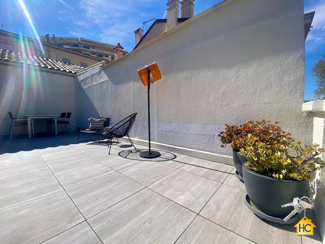 Appartement à CANNES