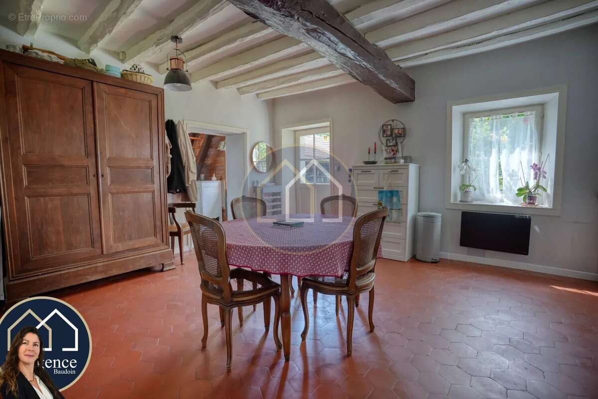 Maison à LA BOISSIERE-ECOLE