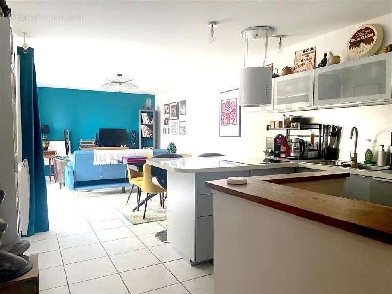 Appartement à EPINAY-SUR-ORGE